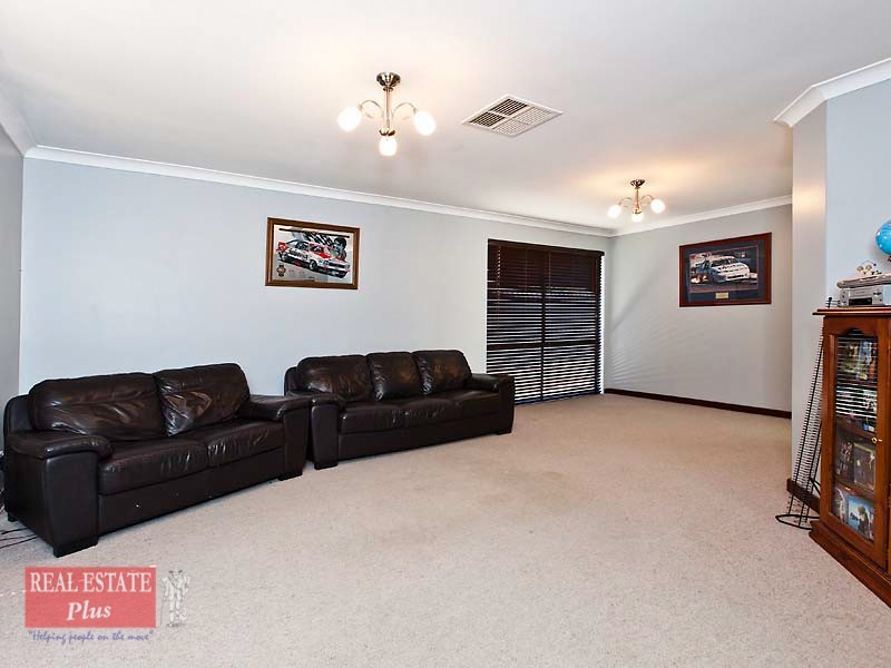 3 Sharpe Way, High Wycombe WA 6057