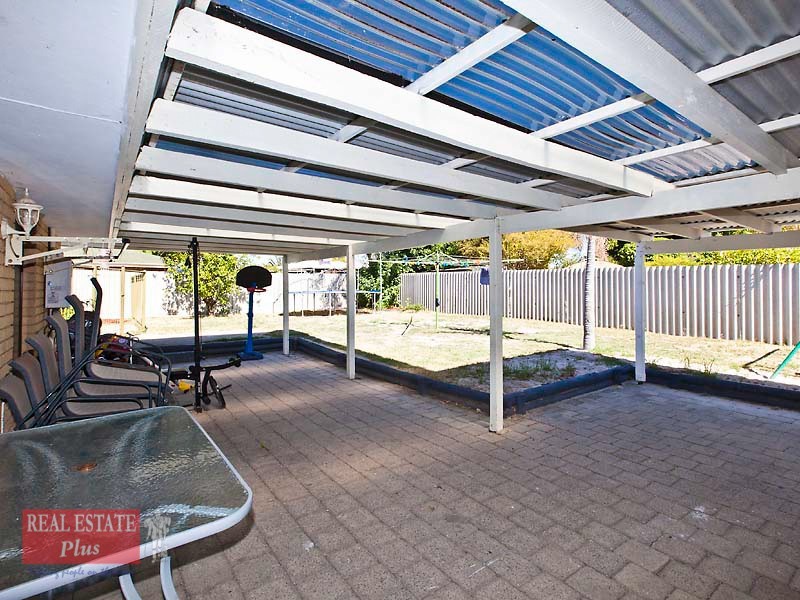 3 Sharpe Way, High Wycombe WA 6057