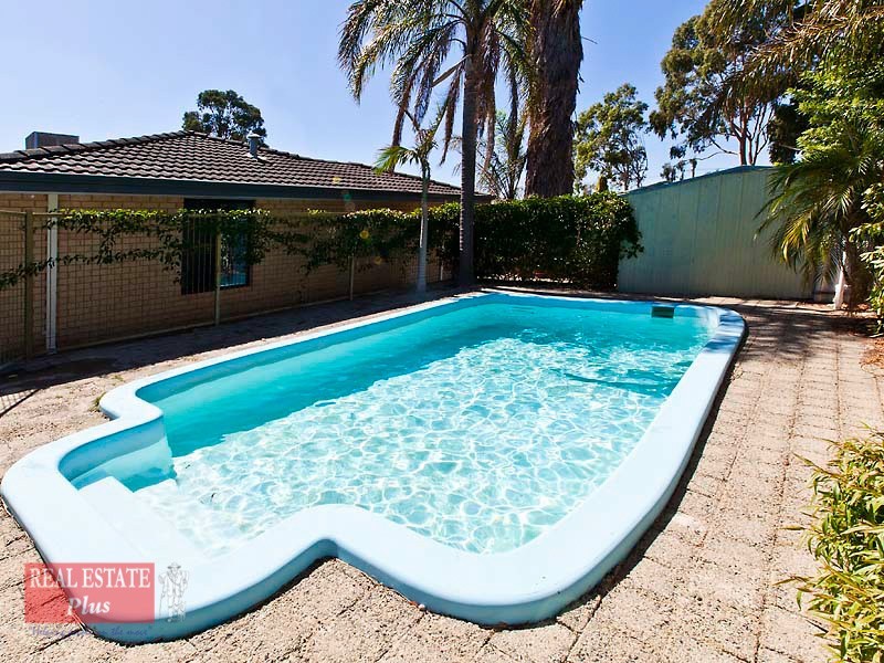 3 Sharpe Way, High Wycombe WA 6057