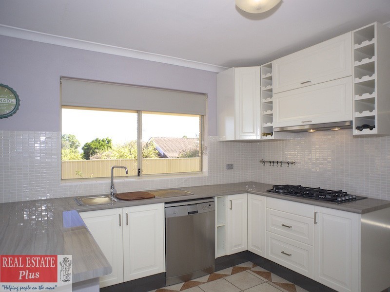41 Cupello Drive, Swan View WA 6056