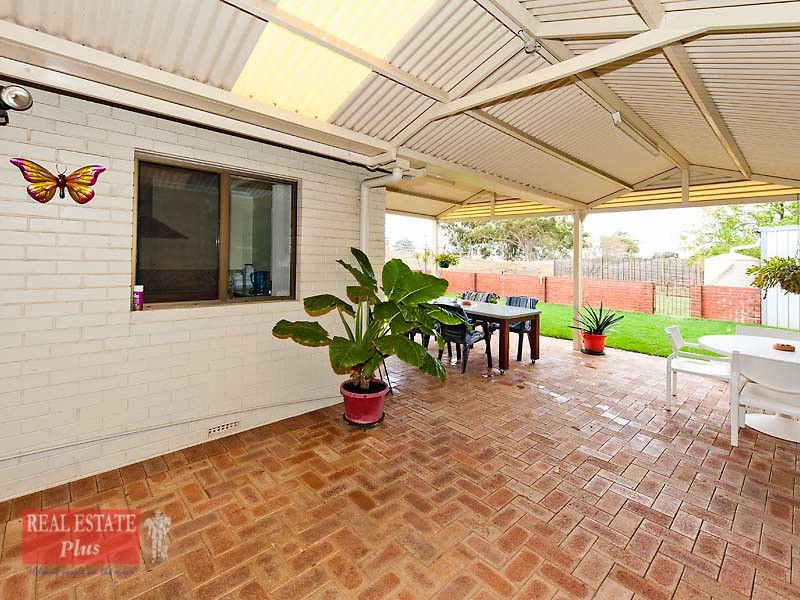 30 Arthur Street, Caversham WA 6055