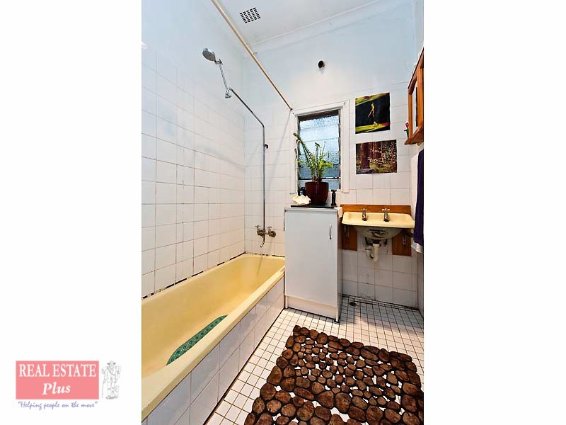 31 Noel Street, Helena Valley WA 6056