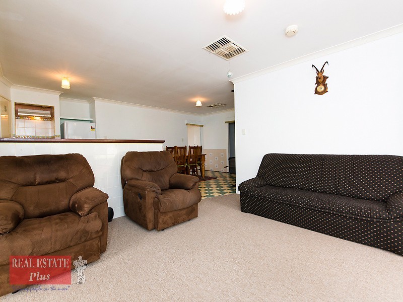 72 Lewis Jones Cross, Stratton WA 6056