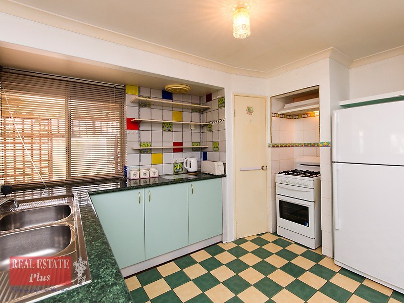 72 Lewis Jones Cross, Stratton WA 6056