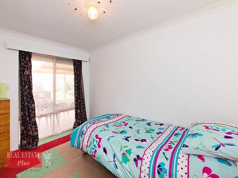 72 Lewis Jones Cross, Stratton WA 6056