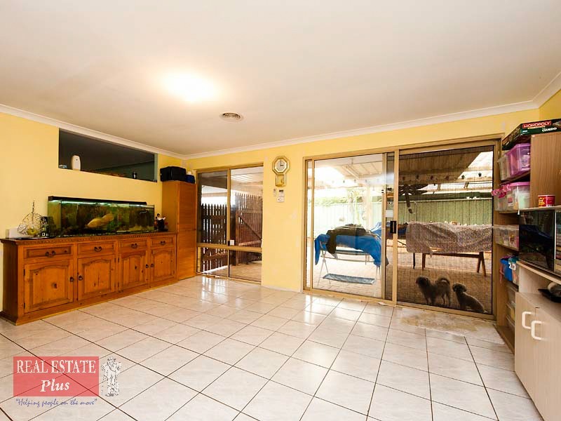 76 Stratton Boulevard, Stratton WA 6056
