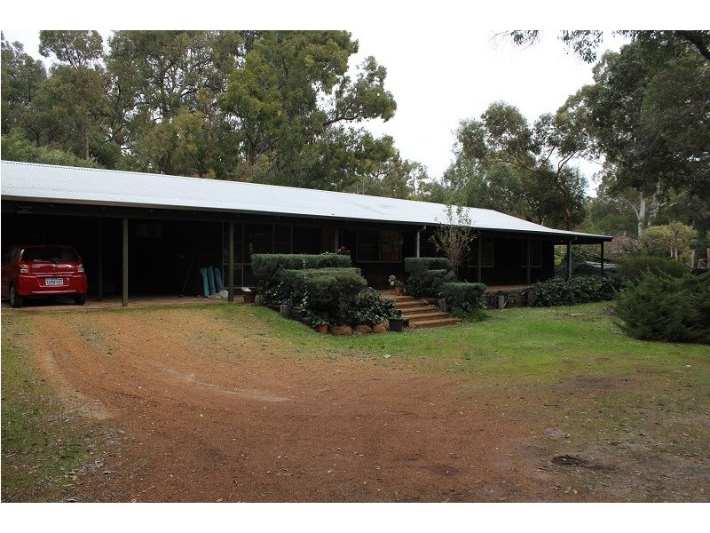 375 Helena Terrace, Sawyers Valley WA 6074