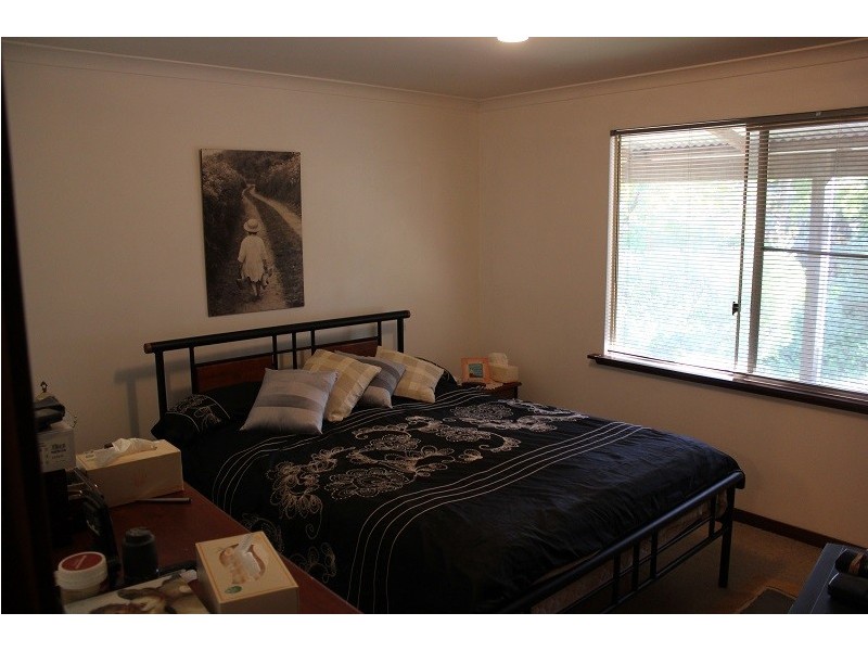 375 Helena Terrace, Sawyers Valley WA 6074