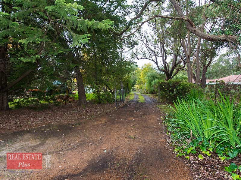 375 Helena Terrace, Sawyers Valley WA 6074