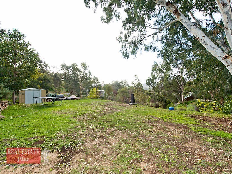 14 Parkway, Swan View WA 6056