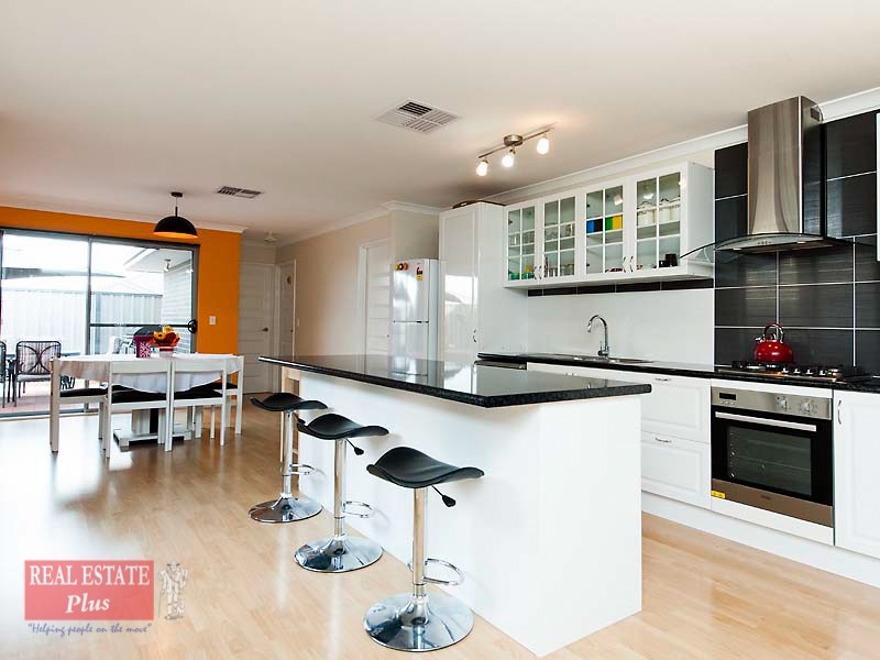 Unit 17/2 Briza Lane, Forrestfield WA 6058