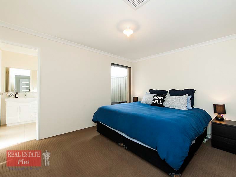 Unit 17/2 Briza Lane, Forrestfield WA 6058
