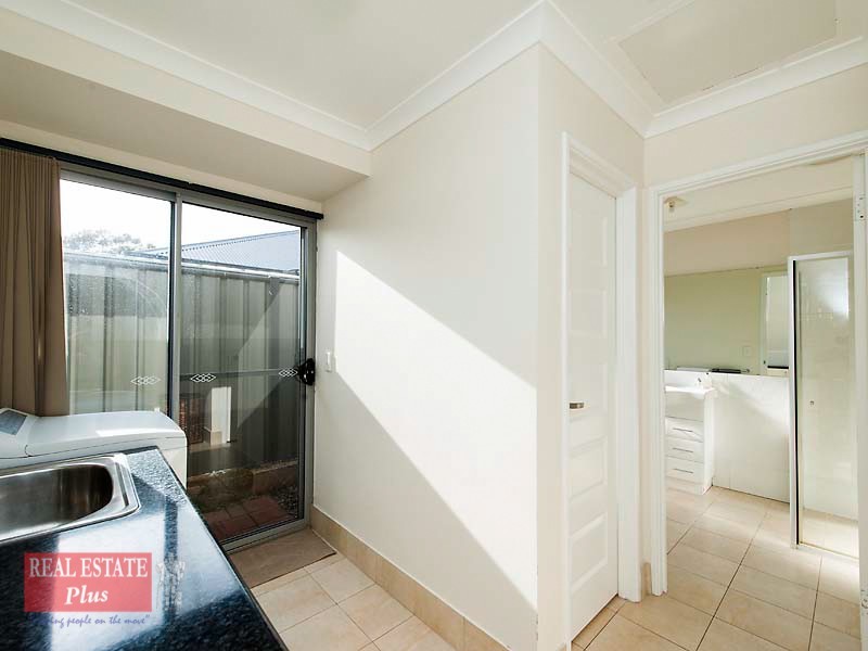 Unit 17/2 Briza Lane, Forrestfield WA 6058