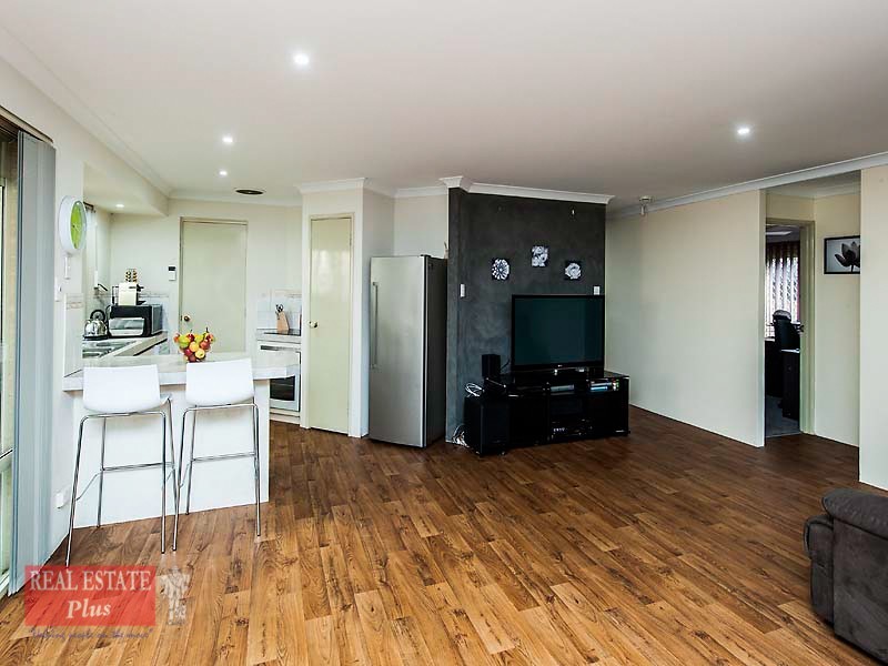 8 Milner Road, High Wycombe WA 6057