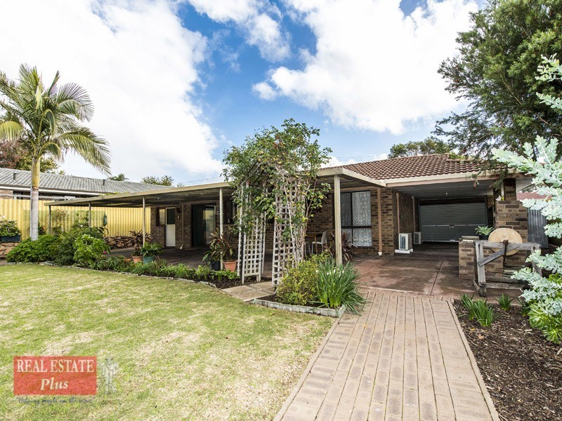 4 Banner Place, Swan View WA 6056