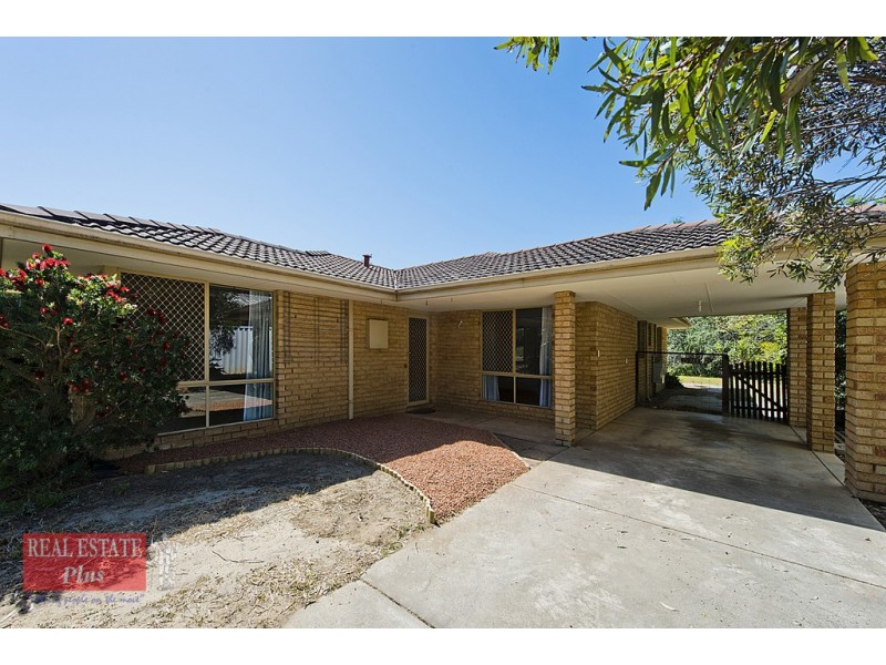 26 Balmain Road, Greenmount WA 6056