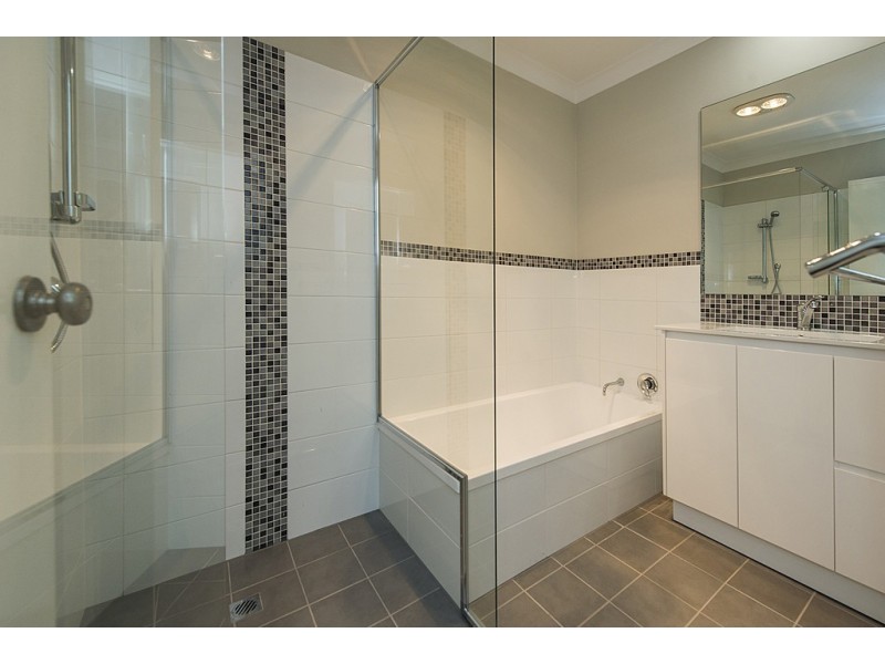 12 Wortley Road, Greenmount WA 6056