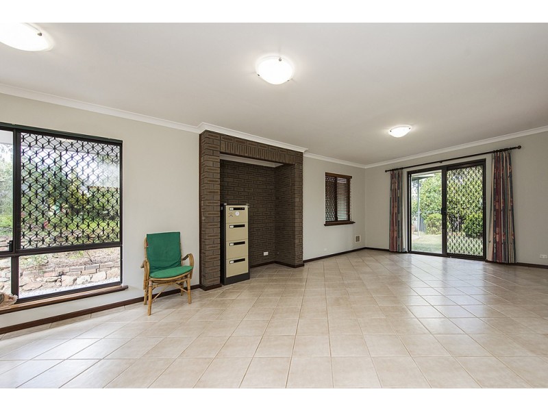 12 Wortley Road, Greenmount WA 6056