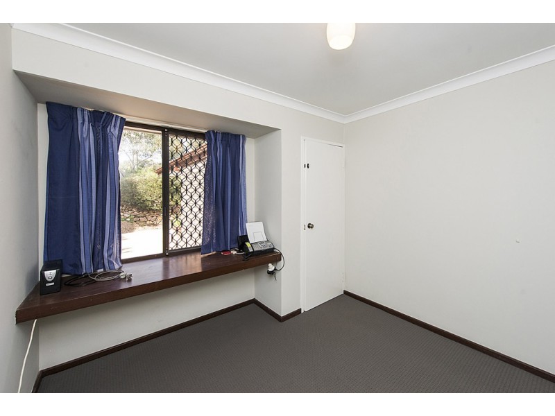 12 Wortley Road, Greenmount WA 6056