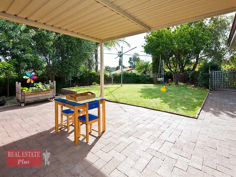 4 Elia Courtyard, Swan View WA 6056