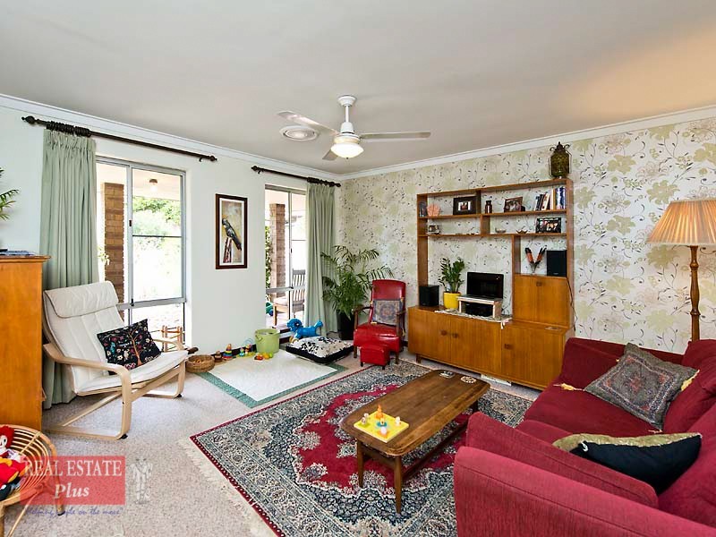 4 Elia Courtyard, Swan View WA 6056