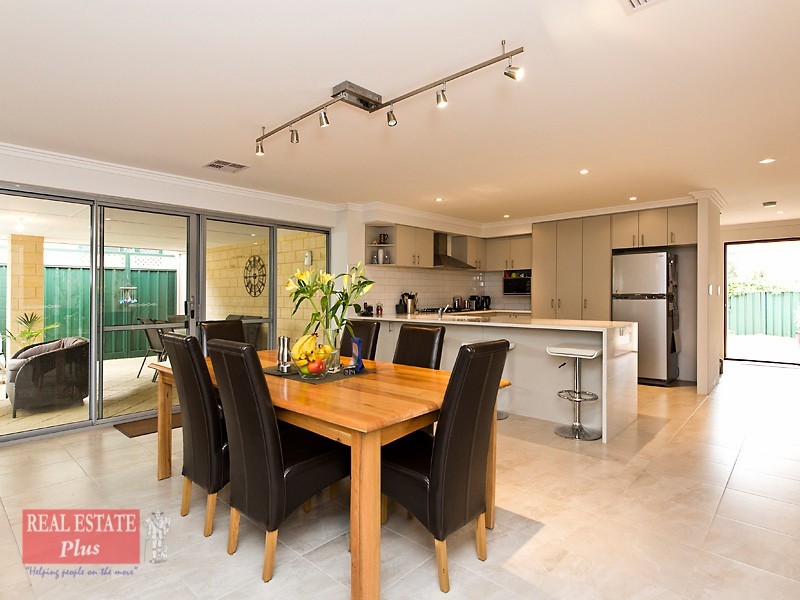 15A Cumberland Road, Forrestfield WA 6058