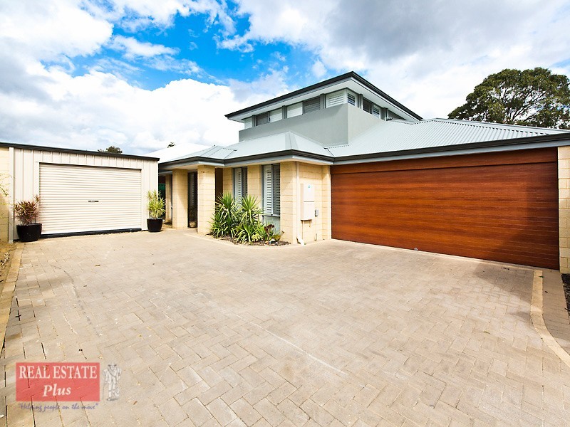 15A Cumberland Road, Forrestfield WA 6058