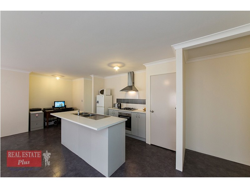 56 Boodjera Bend, Forrestfield WA 6058