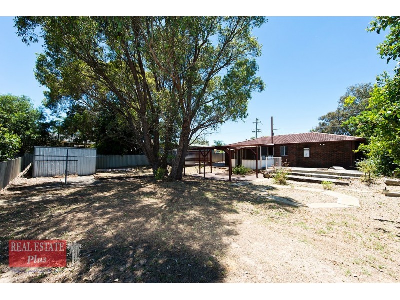 3 Fairfax Road, Swan View WA 6056