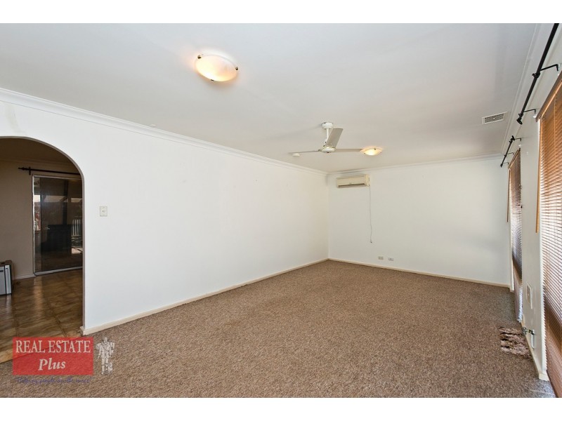 3 Fairfax Road, Swan View WA 6056