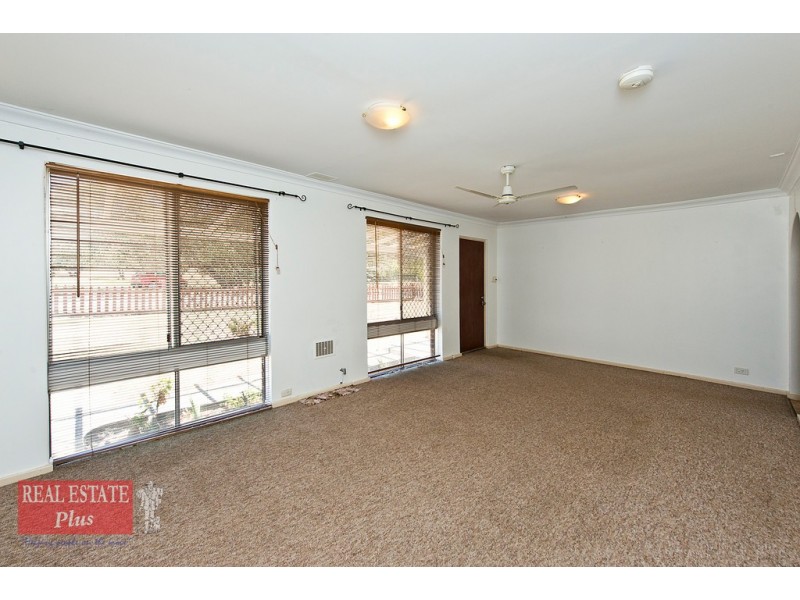 3 Fairfax Road, Swan View WA 6056