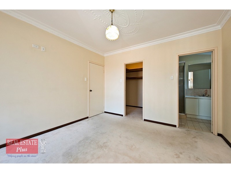 17 Fairfax Road, Swan View WA 6056
