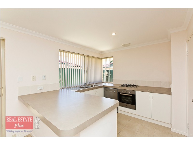 14/15 Spring Avenue, Midland WA 6056