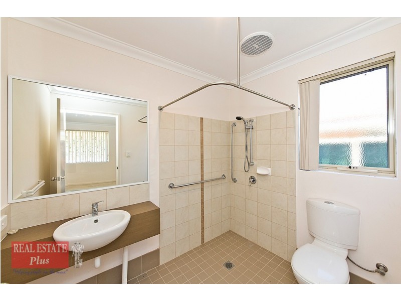 14/15 Spring Avenue, Midland WA 6056