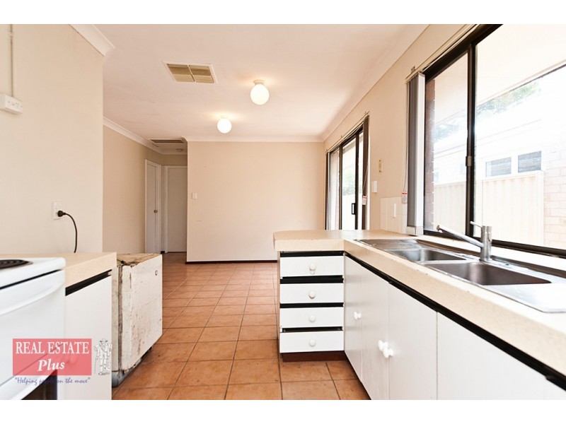 49 Moira Avenue, Forrestfield WA 6058