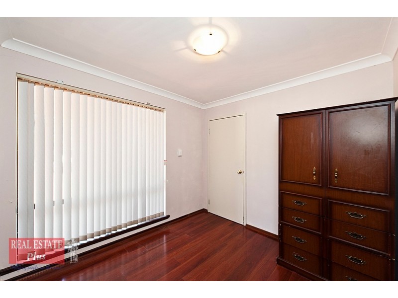 49 Moira Avenue, Forrestfield WA 6058