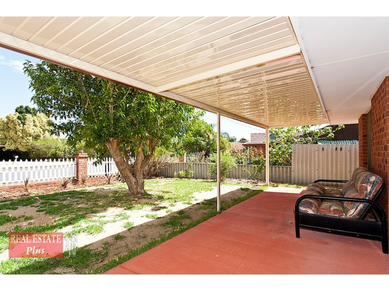 49 Moira Avenue, Forrestfield WA 6058