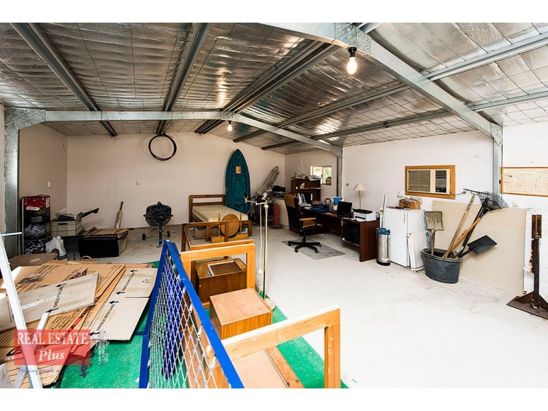 7 Hawkvalley Crescent, Maida Vale WA 6057