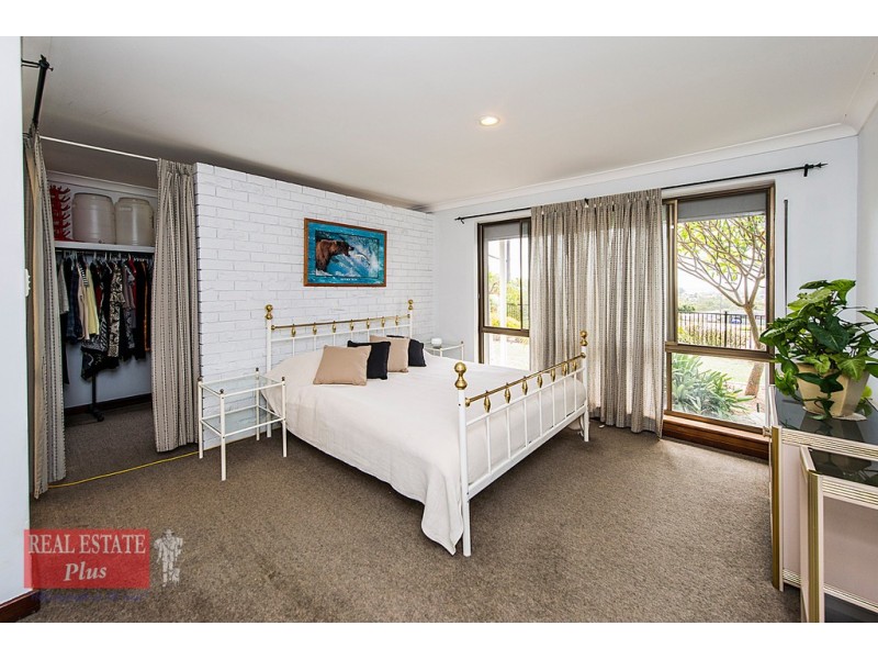 29 Pagnell Way, Swan View WA 6056