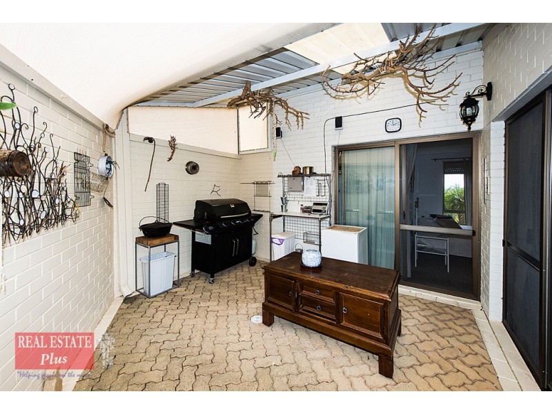 29 Pagnell Way, Swan View WA 6056