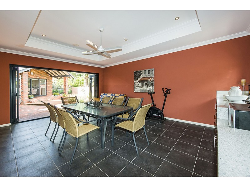 12 Hebe Lane, Woodbridge WA 6056