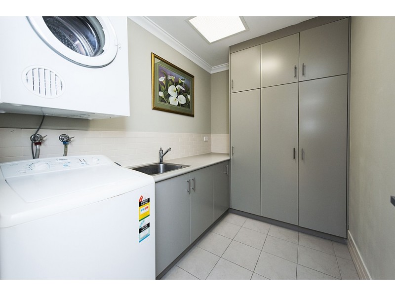 12 Hebe Lane, Woodbridge WA 6056