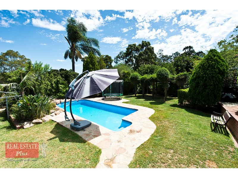 7 Russell Road, Greenmount WA 6056