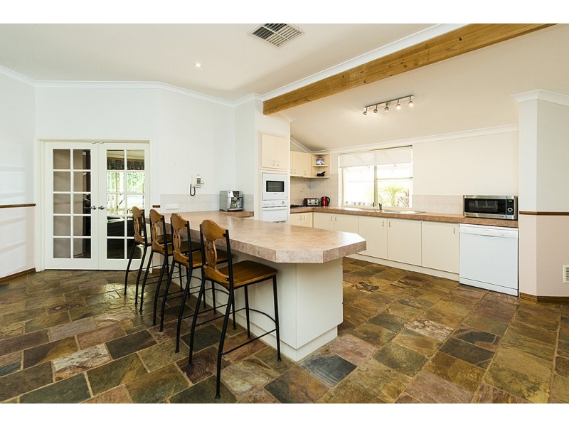 6 Nyanda Rise, Jane Brook WA 6056