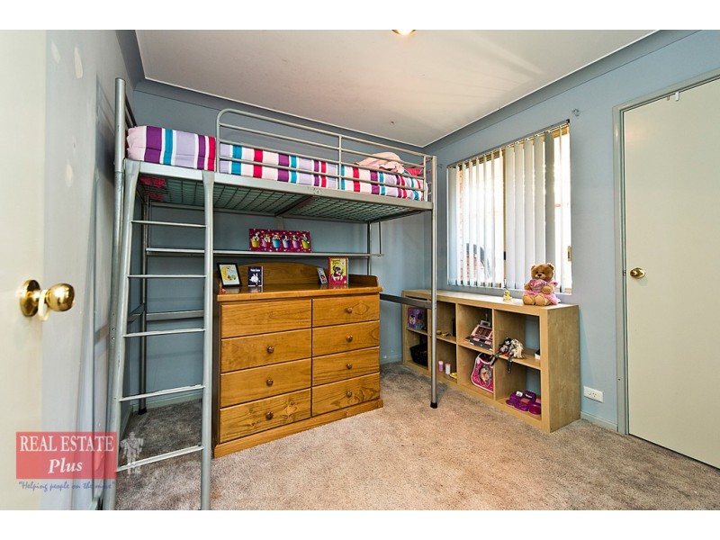 35 Farmview Drive, Bellevue WA 6056