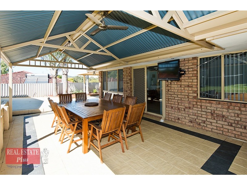 35 Farmview Drive, Bellevue WA 6056