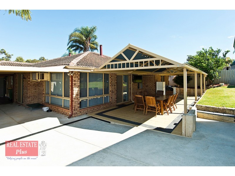 35 Farmview Drive, Bellevue WA 6056