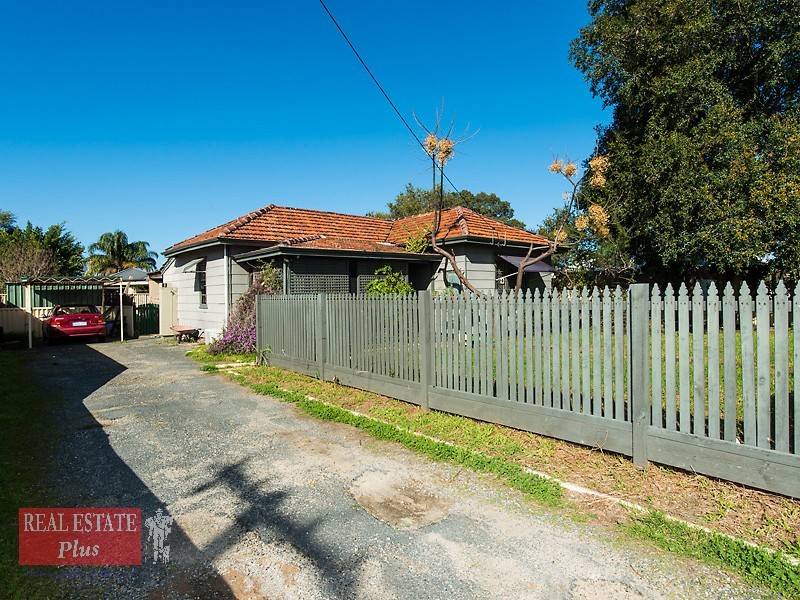 14 Wellaton Street, Midvale WA 6056