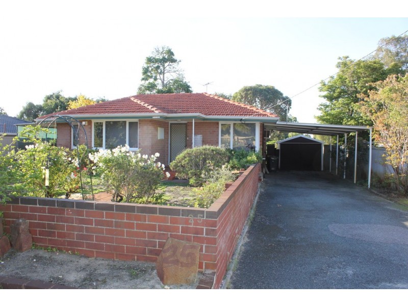 25 Dolan Way, Lockridge WA 6054