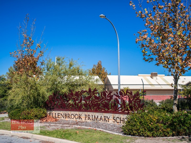 66 Star Bush Crescent, Ellenbrook WA 6069